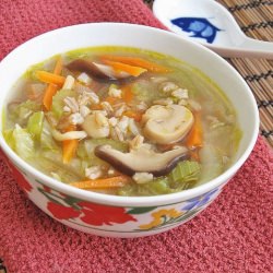 Napa Cabbage Hulled Barley Soup