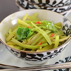 Spicy Celery Stir-Fry