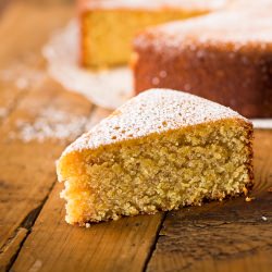 G-free Lemon Almond Polenta Cake