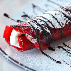 Red Velvet Crêpes