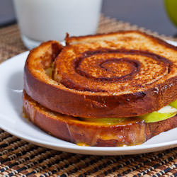 Apple Cinnamon Grilled Cheese
