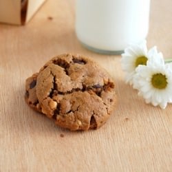 Peanut Butter & Chocolate Chip Cookies
