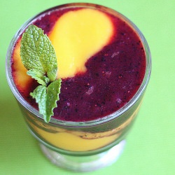 Mango-Berry Swirled Smoothies