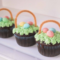 Easter Basket Cupcakes