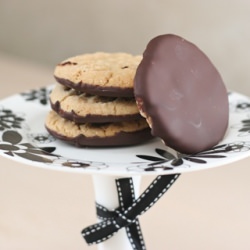 Black Bottom PB Cookies