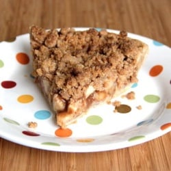 Apple Crumb Pie