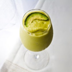 Piña-Vocado Smoothie