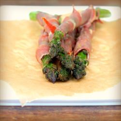 Asparagus & Prosciutto Spears