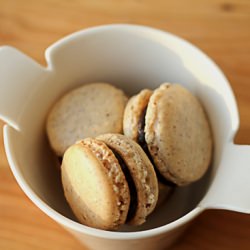 Cinnamon Macarons