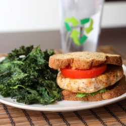 Turkey Burger w/ Kale Chips