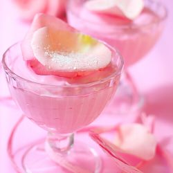Mousse with Rose Petals