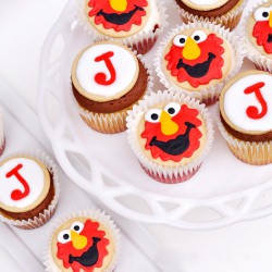 Elmo Red Velvet Cupcakes