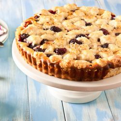 Blackberry Pie Bars