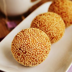 Vietnamese Banh Cam Sesame Balls