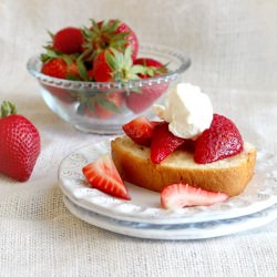 Coriander Spiced Pound Cake