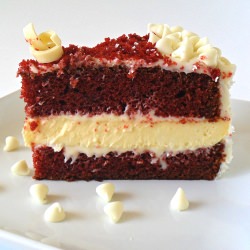 Red Velvet Cheesecake