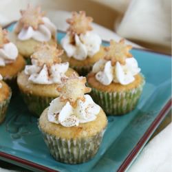 Cinnamon Caramel Churro Cupcakes