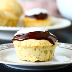 Ooey Gooey S’mores Cupcakes
