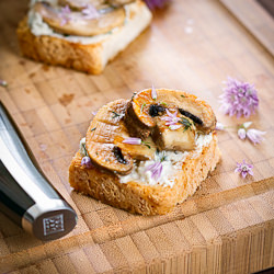Labneh, Chives Flowers Canapés