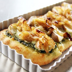 Pear Gorgonzola Pizza