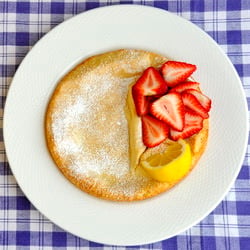 Dutch Baby w/ Strawberries & Lemon