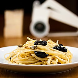 Linguine w/ White Puttanesca