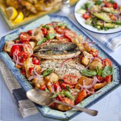 Mediterranean Mackerel & Tomato Salad!