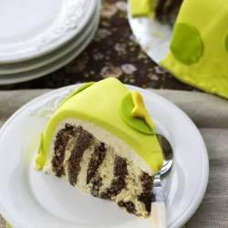 Carob Flour & Avocado Cream Cake