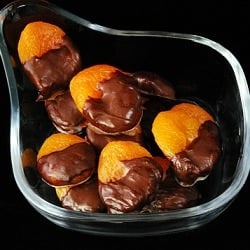 Chocolate Dipped Apricots