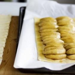 Apple Brown Butter Jalousie