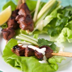 Honey Sriracha Beef Skewers