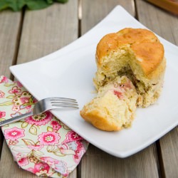 Rhubarb-Vanilla Cakes