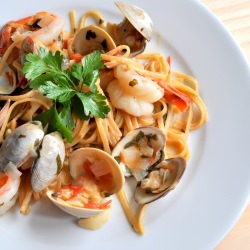 Seafood & Herb Linguine
