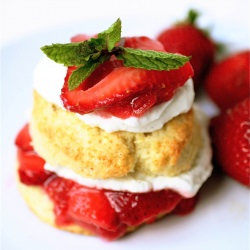 Strawberry-Rhubarb Shortcake
