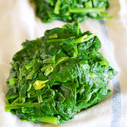 How to Freeze Greens