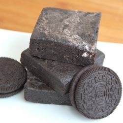 No Bake Cookies & Cream Bars