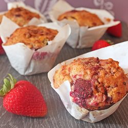 Raspberry Cinnamon Muffins