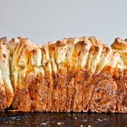 Cheesy Pull Apart Bread