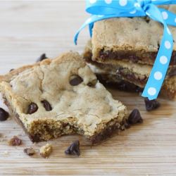 Chocolate Chip Cookie Bars