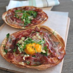 Breakfast Pizza