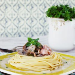 Spaghetti Con Prosciutto, Funghi e Asparagi