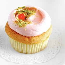 Magnolia’s Vanilla Cupcakes