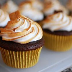 Hello Smore’s Cupcakes!