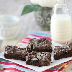 Gooey Chocolate Cake Bars