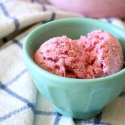 Raspberry Ice Cream
