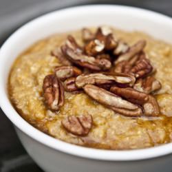 Clean Eating Pumpkin Pie Oatmeal