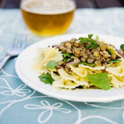 Farfelle with Spinach and Lentils
