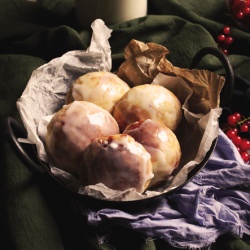 Redcurrants Tea Rolls