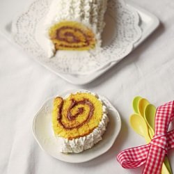 Vanilla Sponge Roll with Chocolate