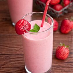 Rhubarb and strawberry smoothie